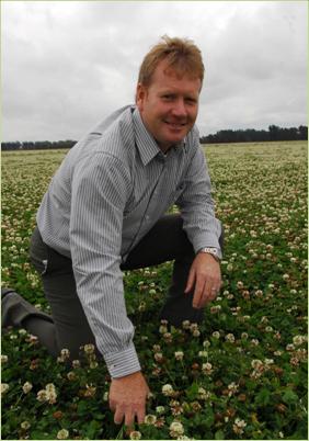 Jon Bond - Strapletons Manager
